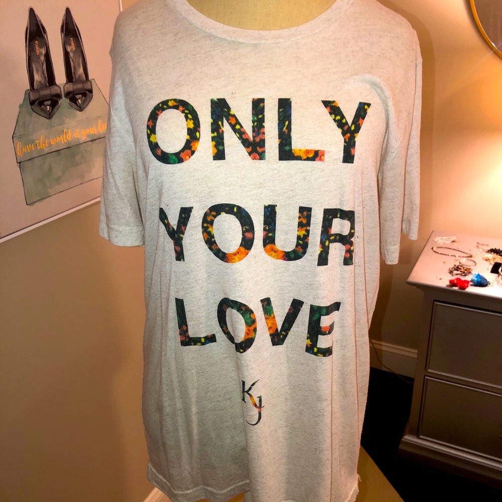 T-shirt